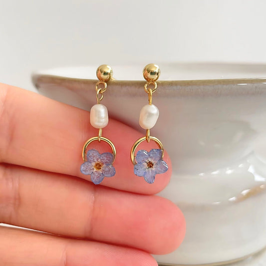 Dainty Real Forget Me Not Flower Pearl Drop Earrings • Minimalist Pressed Natural Flower Resin Earrings •Tiny Blue Flower Dangle Earrings