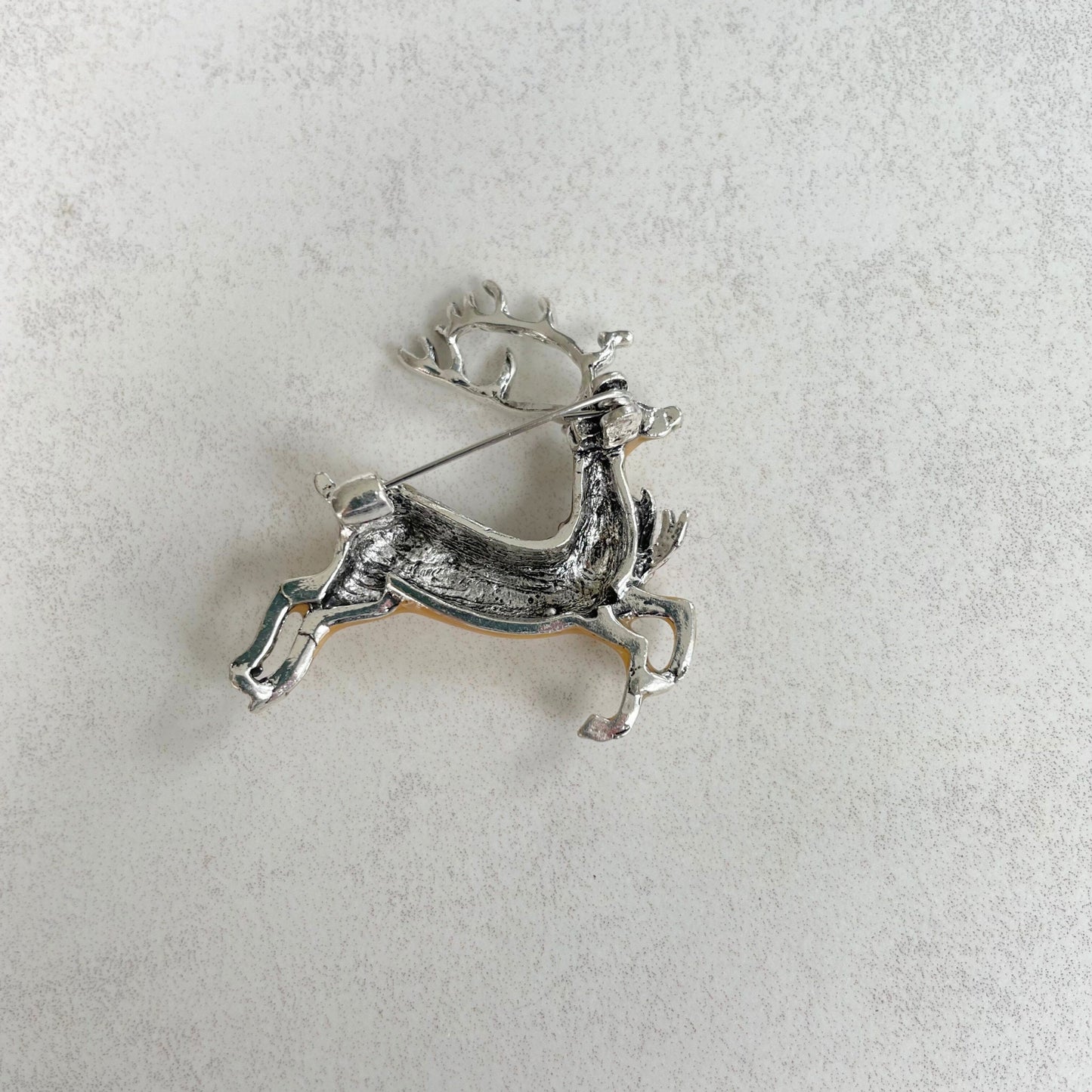 Charming reindeer silver pin brooch