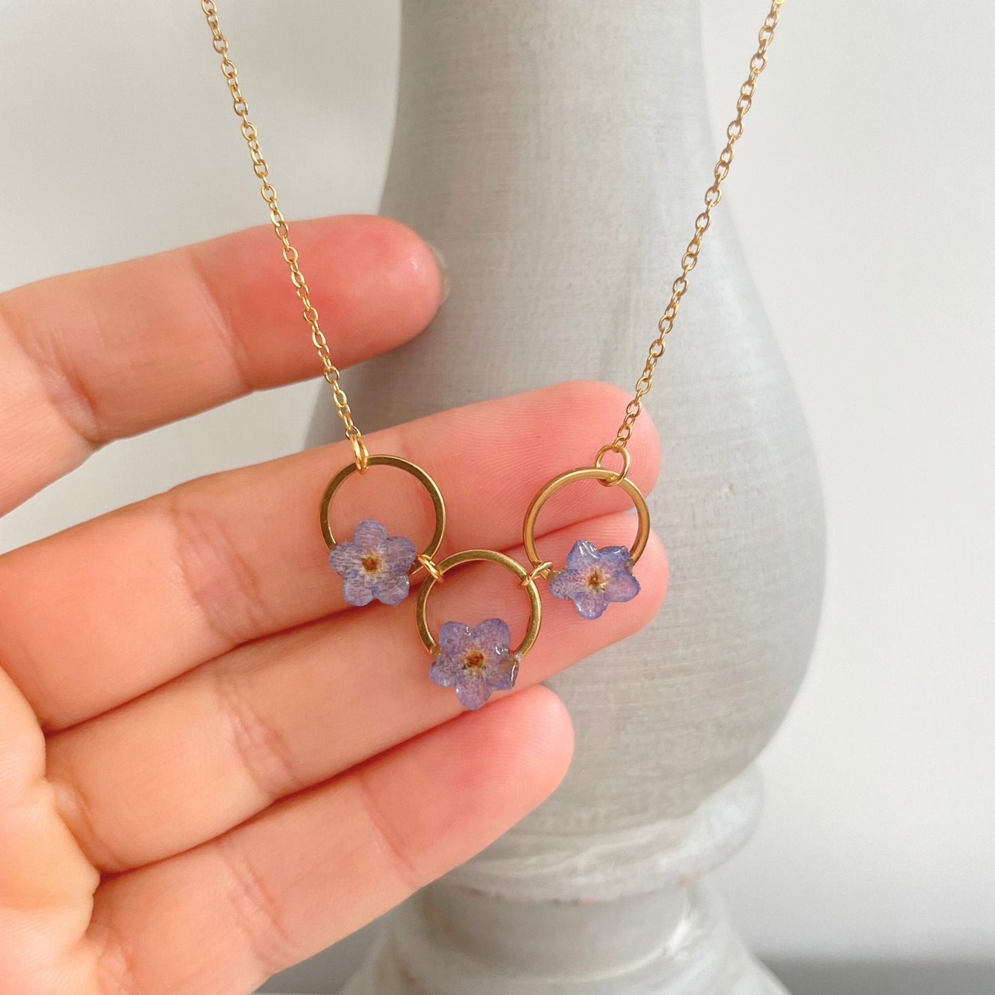 Forget Me Not Flower Circle Pendant Necklace