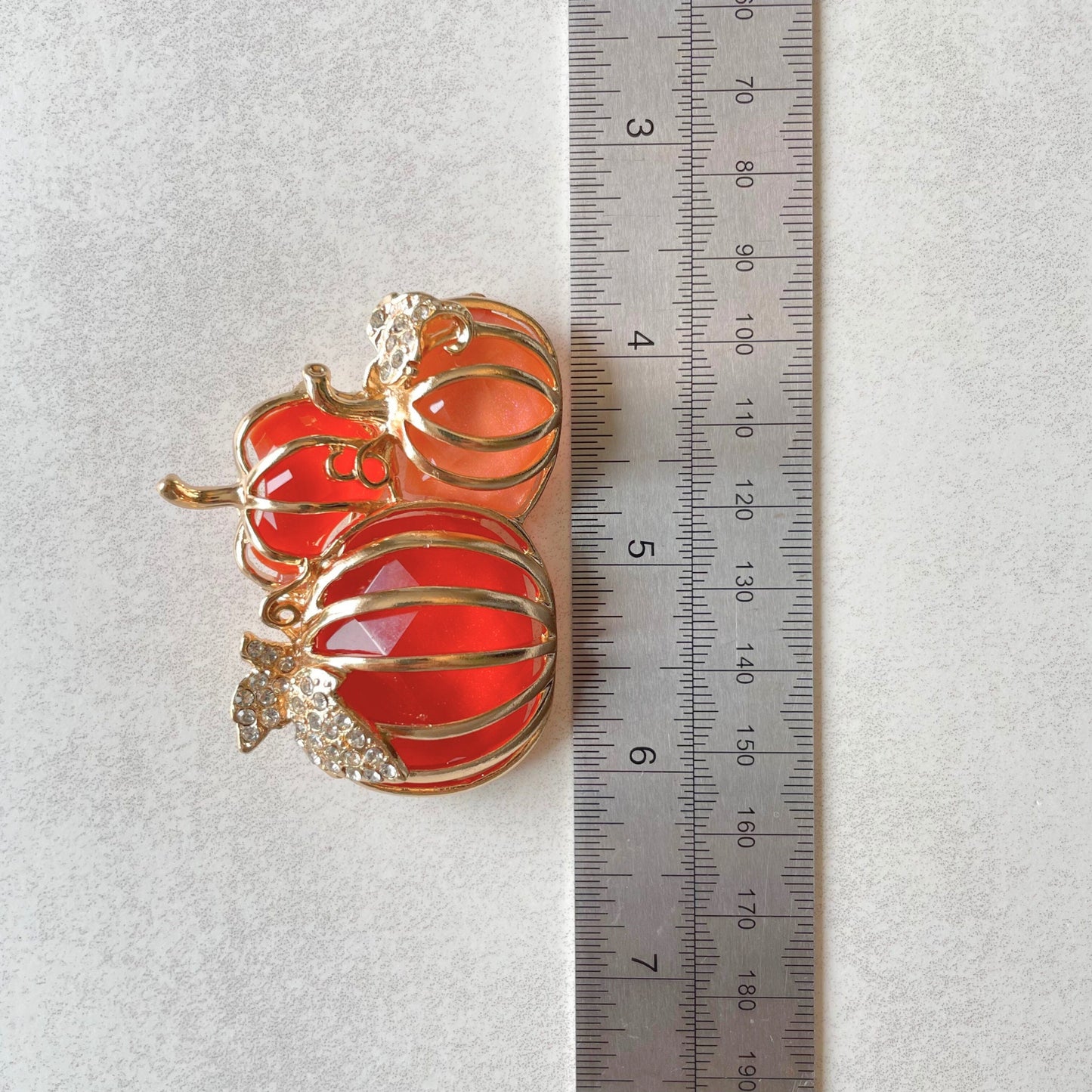 Elegant three orange pumpkin gold pin brooch