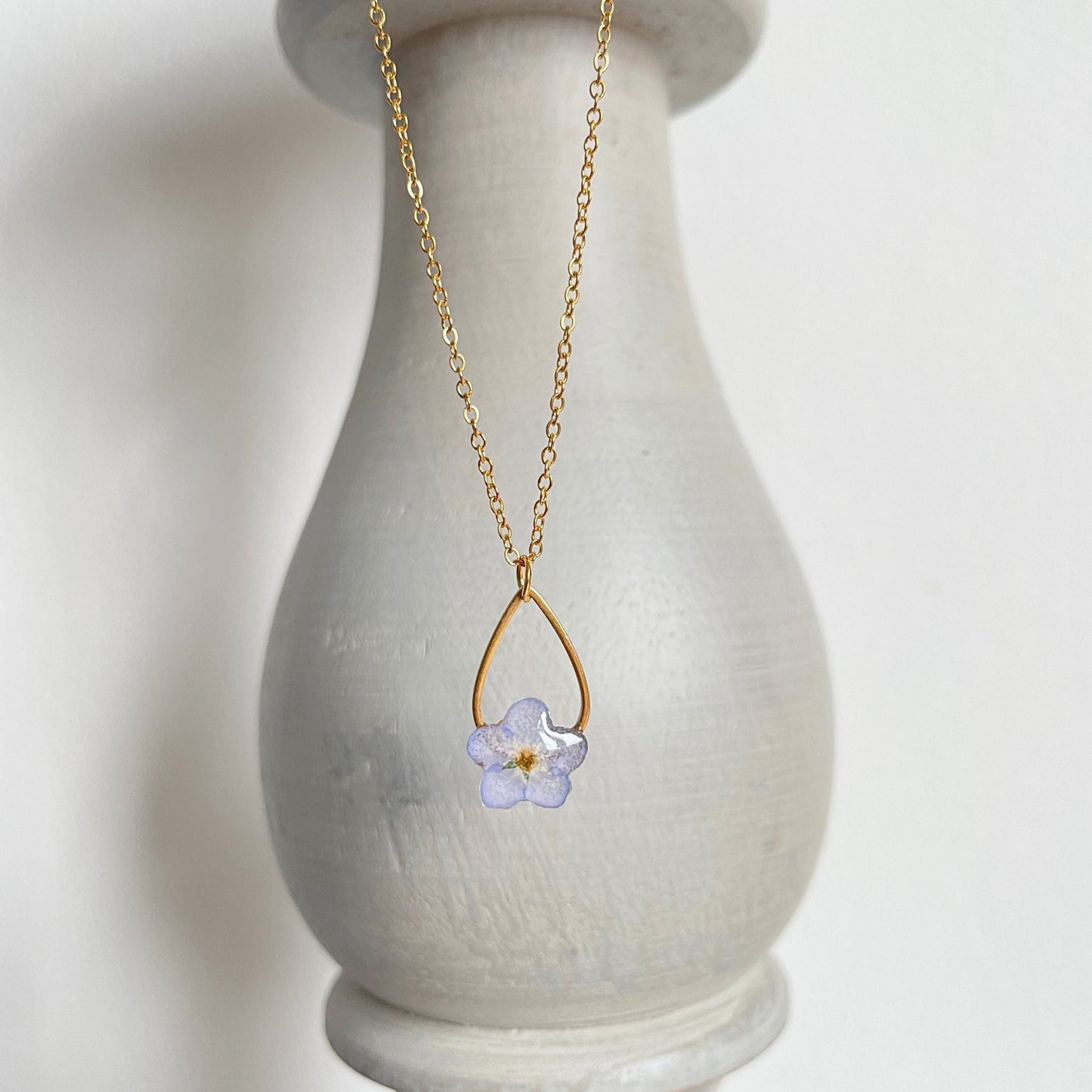 Forget Me Not Flower Teardrop Pendant Necklace