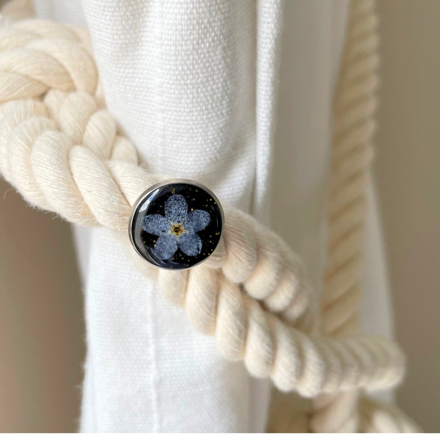 Dainty Real Pressed Blue Forget Me Not Flower Pin Brooch