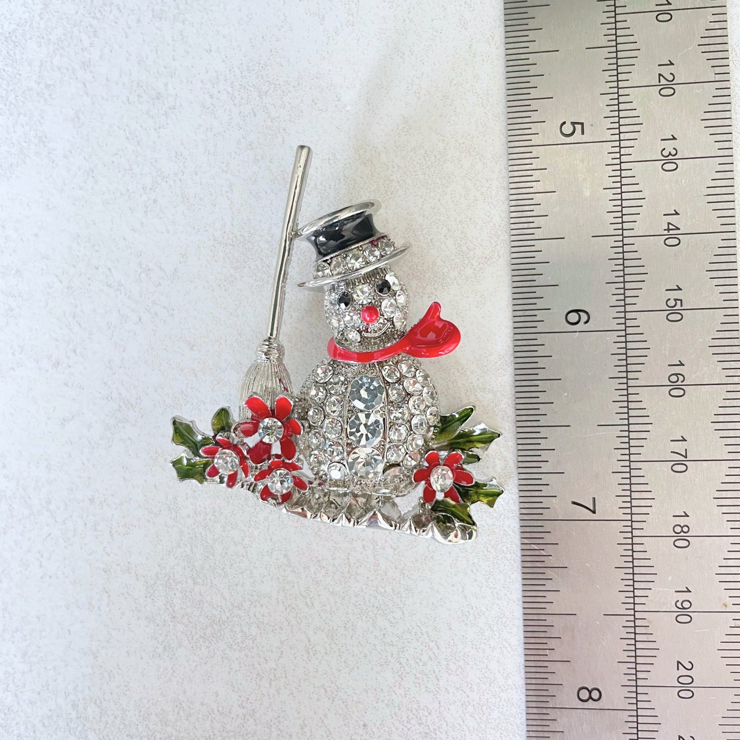 Charming crystal snowman silver pin brooch