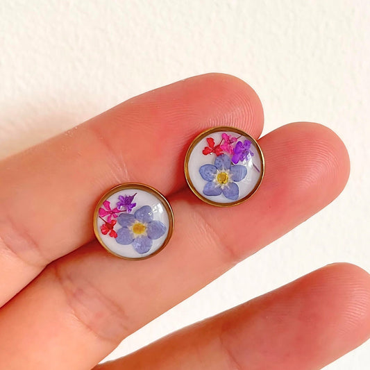 Dainty Real Forget Me Not Flower Button Stud Earrings • Minimalist Natural Flower Resin Earrings •Delicate Blue Flower Round Silver Earrings