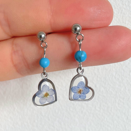 Dainty Real Forget Me Not Flower Turquoise Drop Earrings • Minimalist Pressed Natural Flower Heart Earrings•Tiny Blue Flower Dangle Earrings