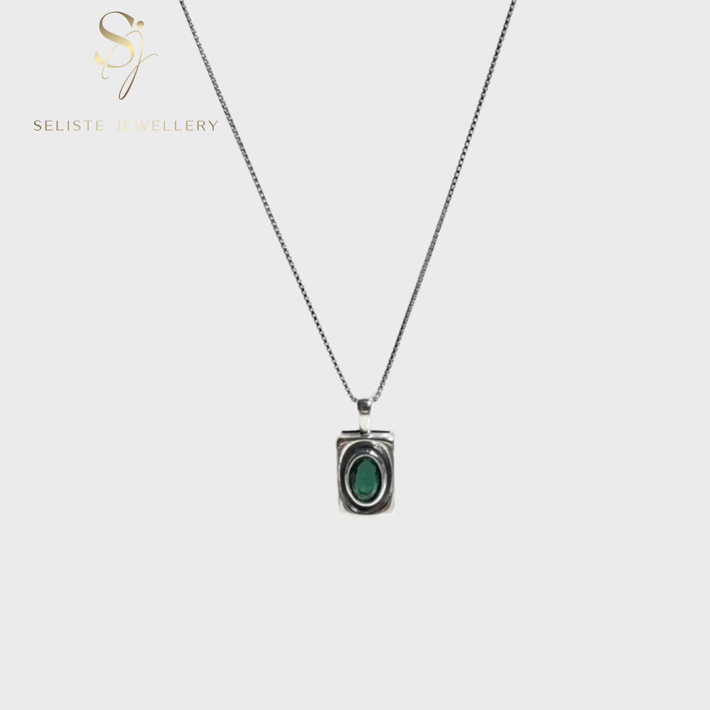 Green Rectangle Pendent Necklace