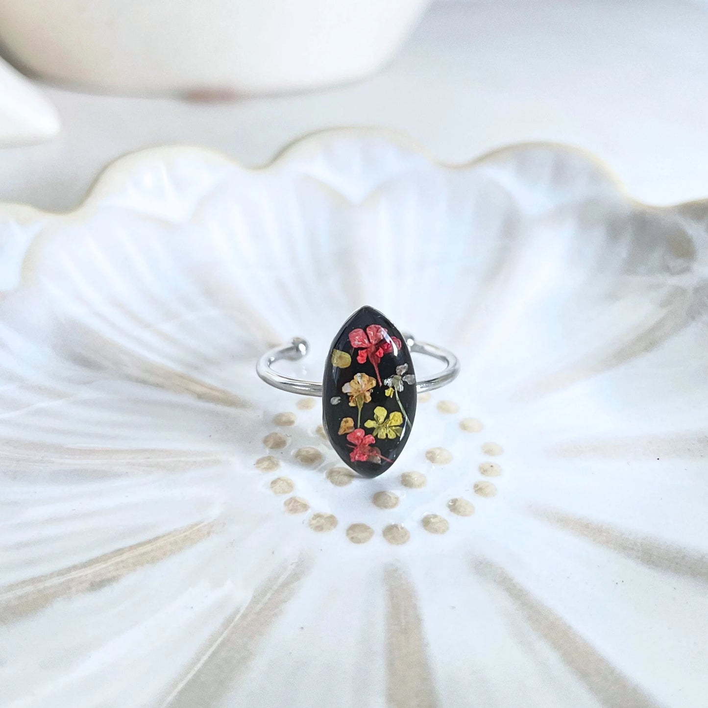 Fall Flowers Black Ring