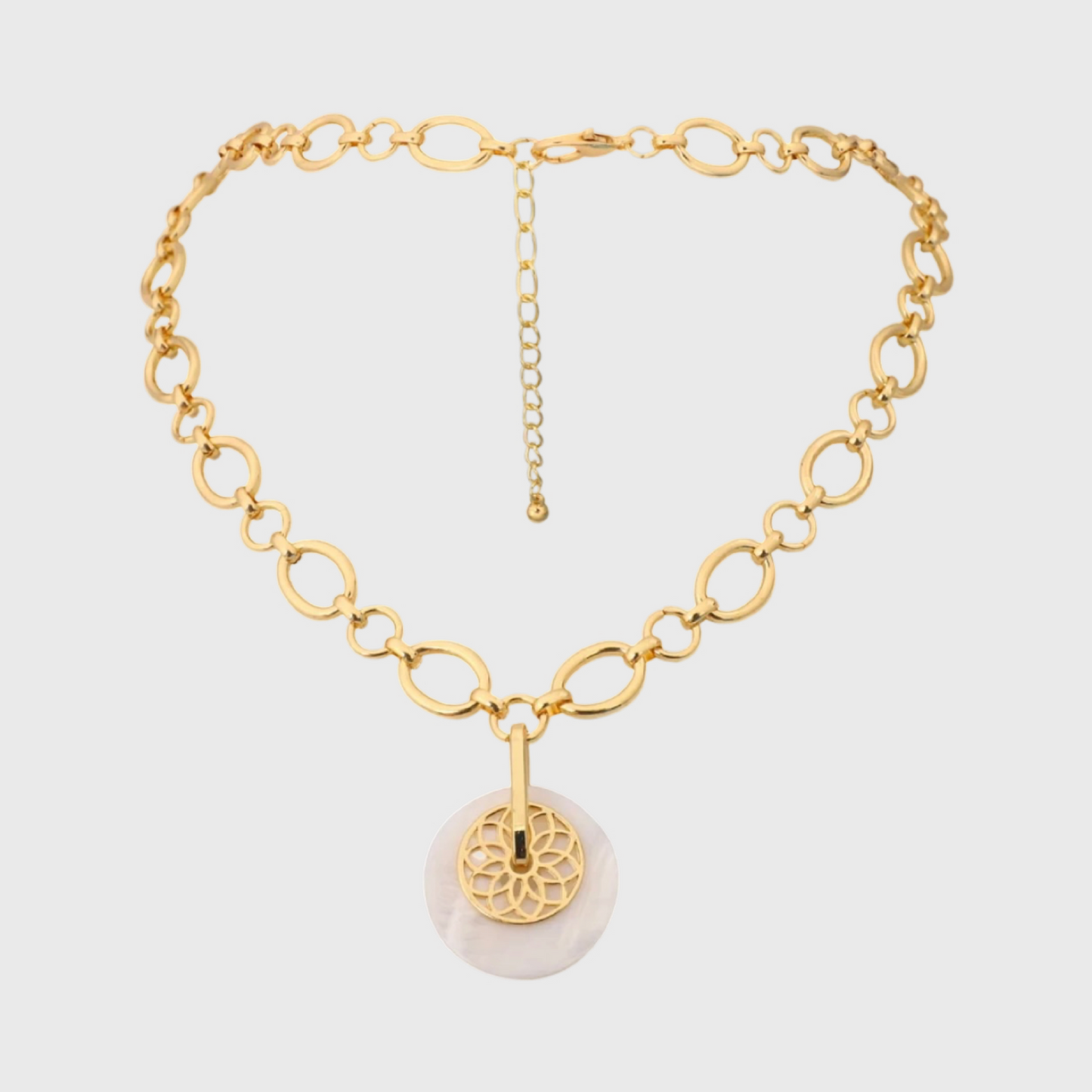 Chunky Gold Round Pendant Necklace