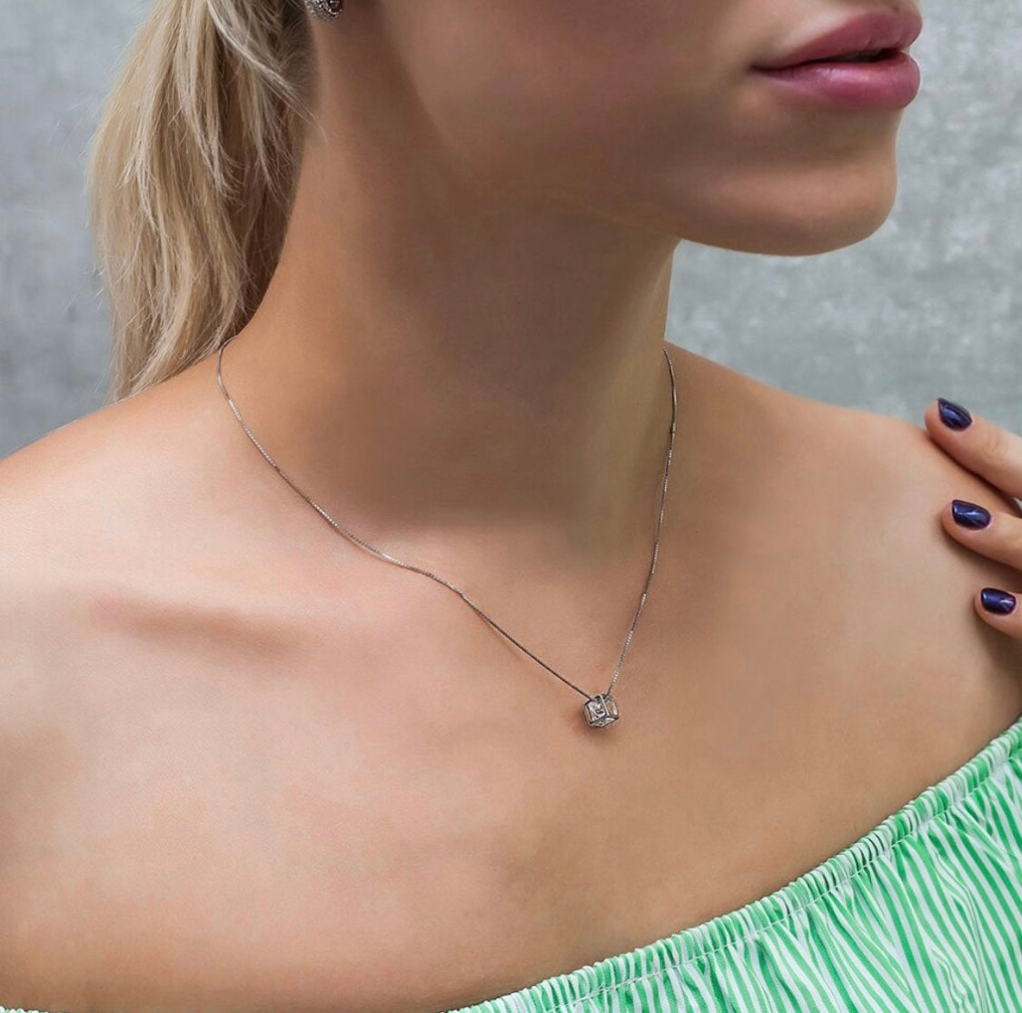 Dainty Geometric Crystal Cube Necklace