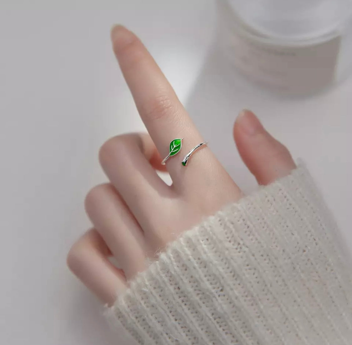 Minimalist Green Leaf Brunch Open Silver Ring