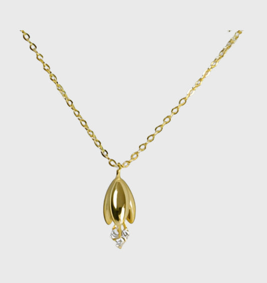 Tulip Flower Diamond Pendent Necklace