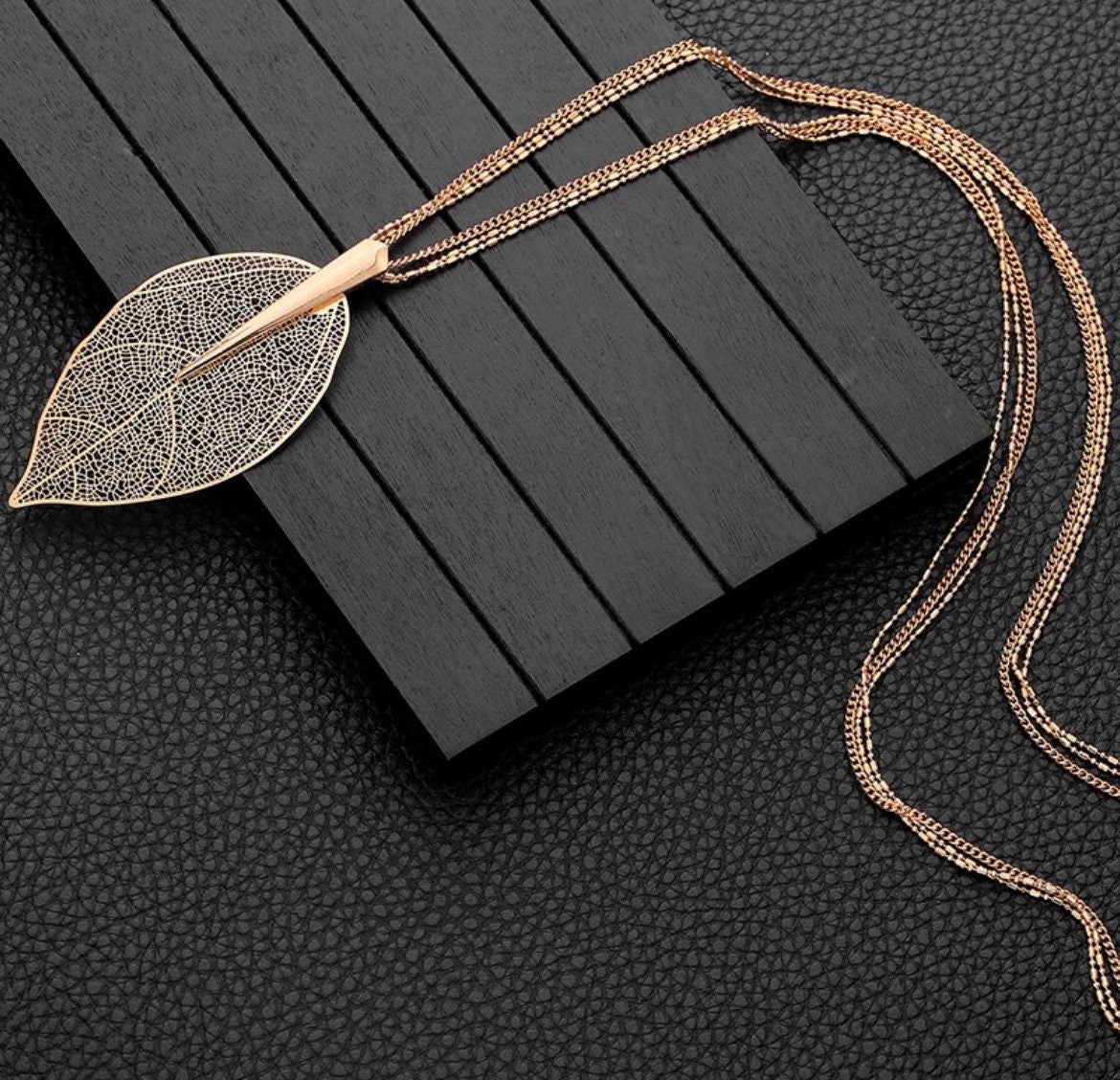 Large Gold Leaf Pendant Necklace,Statement Necklace,Sweater Necklace,Multilayer Necklace,Luxury Jewellery,Elegant Necklace,Nature Jewellery