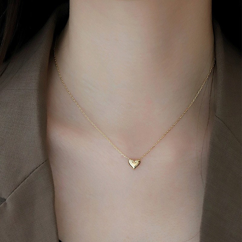 Minimalist Heart Pendent Gold Necklace,Dainty Heart Necklace-Cute Little Necklace-Romantic Jewellery-Solid Silver Necklace0-Love Necklace