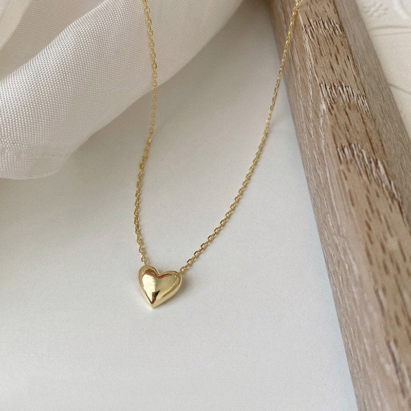 Minimalist Heart Pendent Gold Necklace,Dainty Heart Necklace-Cute Little Necklace-Romantic Jewellery-Solid Silver Necklace0-Love Necklace