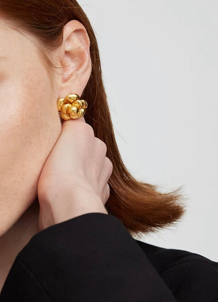 Luxury Gold Camellia Flower Stud Earrings – Seliste Jewellery