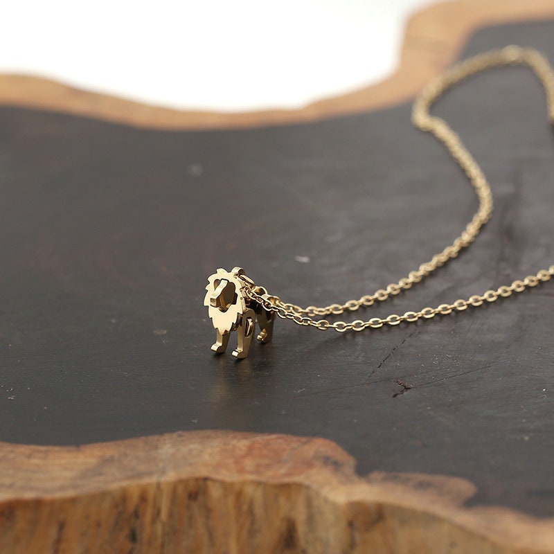 18K Gold Plated Lion Pendent Necklace-Minimalist Lion Necklace-Animal Jewellery-Lion Women Necklace-Vintage Look Necklace-Gift For Her