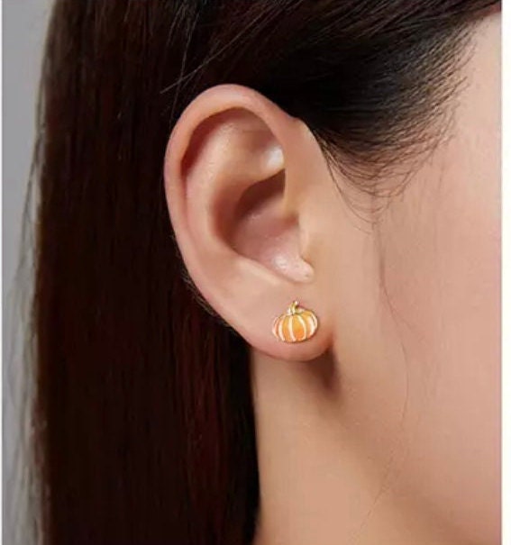 Dainty 18K Gold Enamel Pumpkin Stud Earrings - Minimalist Pumpkin Earrings - Gold  Pumpkin Earrings - Tiny Pumpkin Earrings - Gift For Her
