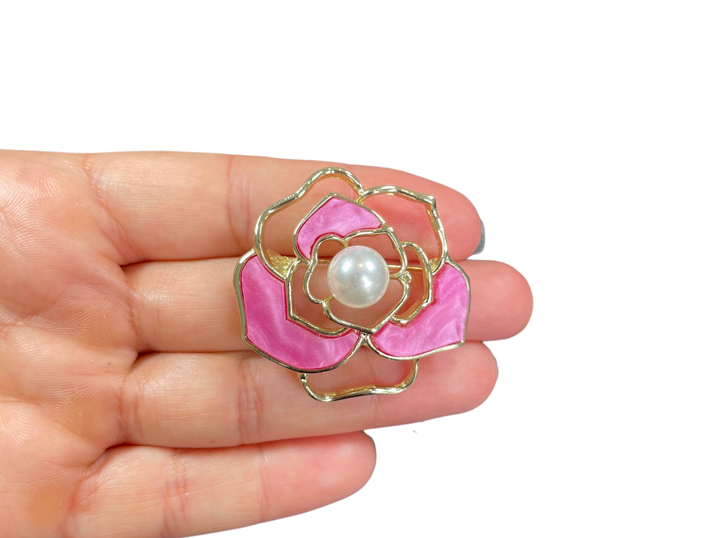 Luxury Pink Camellia Flower Gold Brooch Pin