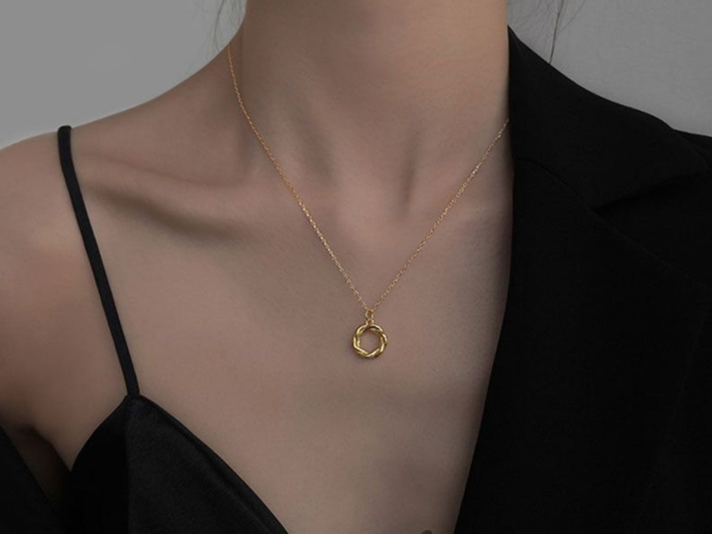 Twisted Circle Pendant Necklace